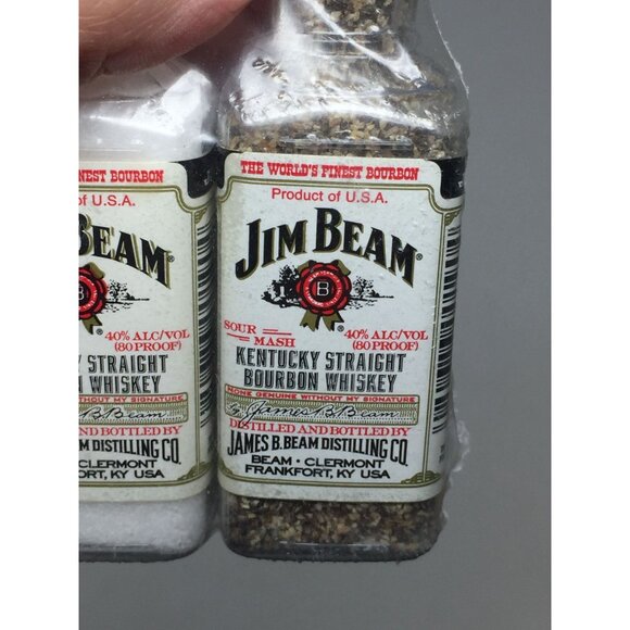Jim Beam Miniature Liquor Bottle Salt & Pepper Shaker - Picture 3 of 7